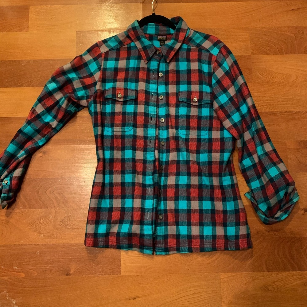 Patagonia flannel women’s